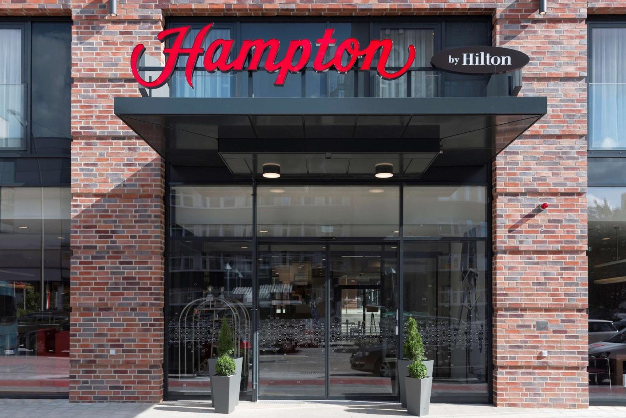 Hampton By Hilton Hamburg City Centre Exterior foto